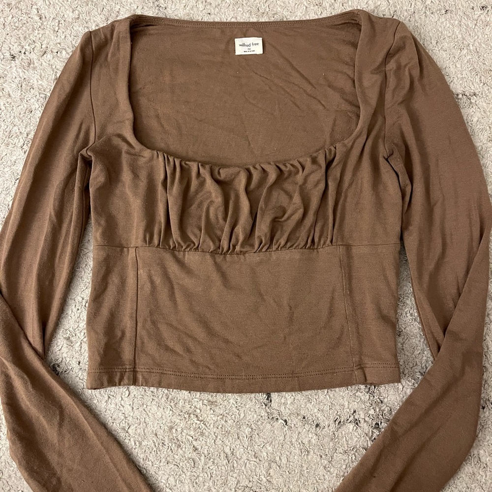 aritzia long sleeve top